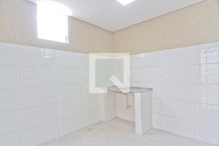 Cozinha de casa para alugar com 1 quarto, 24m² em Vila Nina, São Paulo