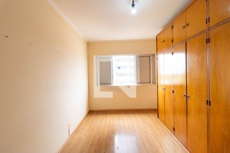 Quarto 01 de apartamento à venda com 2 quartos, 88m² em Centro, Campinas