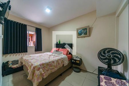 Quarto 1 de casa à venda com 2 quartos, 130m² em Parque Marajoara, Santo André