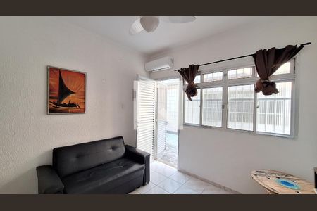 Sala de apartamento para alugar com 1 quarto, 40m² em Canto do Forte, Praia Grande