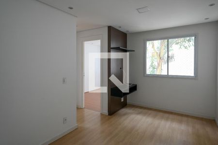 Sala de apartamento para alugar com 2 quartos, 42m² em Jardim São Savério, São Paulo