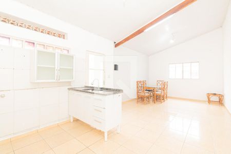 Cozinha de casa para alugar com 2 quartos, 125m² em Jardim Brasil (zona Norte), São Paulo