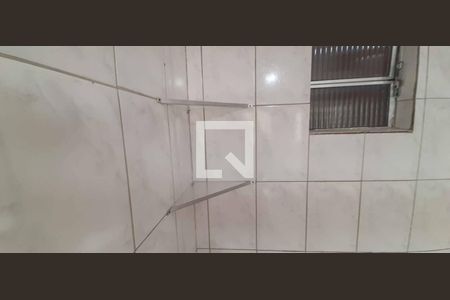 Banheiro de casa para alugar com 1 quarto, 45m² em Km 18, Osasco