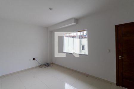 Sala de casa para alugar com 3 quartos, 80m² em Vila Guilhermina, São Paulo