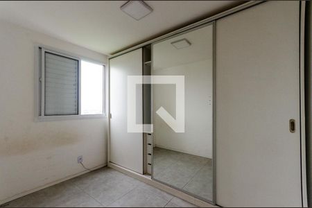 Quarto 1 de apartamento para alugar com 2 quartos, 45m² em Jardim Íris, São Paulo