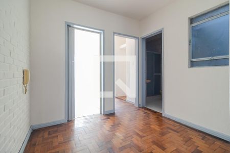 Sala de apartamento à venda com 2 quartos, 71m² em Santo Antônio, Porto Alegre