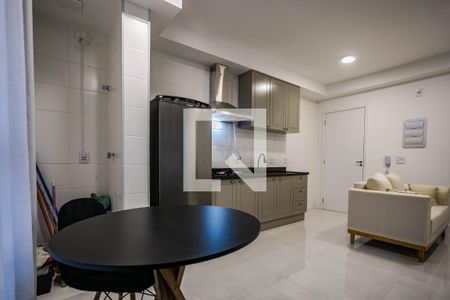 Cozinha de kitnet/studio para alugar com 1 quarto, 23m² em Centro, Mogi das Cruzes