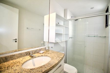 Banheiro da Suíte 1 de apartamento para alugar com 4 quartos, 150m² em Horto Florestal, Salvador