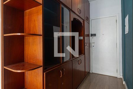 Sala - Corredor de entrada do apartamento de apartamento para alugar com 2 quartos, 100m² em Bela Vista, São Paulo