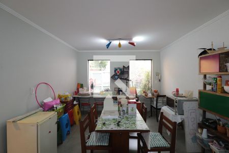 Sala/Cozinha de casa para alugar com 3 quartos, 125m² em Vila Sao Francisco (zona Sul), São Paulo