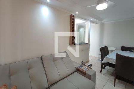 Sala de Estar de apartamento à venda com 3 quartos, 66m² em Jardim Márcia, Campinas