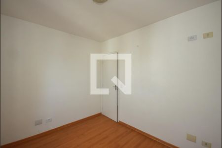 Quarto 1 de apartamento para alugar com 2 quartos, 74m² em Jardim Henriqueta, Taboão da Serra