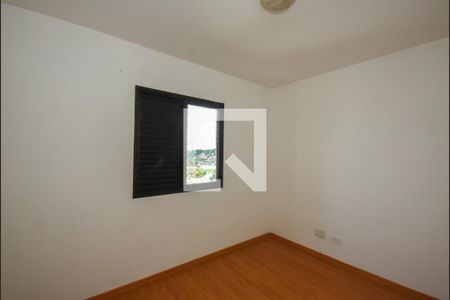 Quarto 1 de apartamento para alugar com 2 quartos, 74m² em Jardim Henriqueta, Taboão da Serra