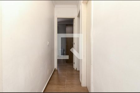 corredor para os cômodos_1 de apartamento à venda com 3 quartos, 62m² em Jardim Celeste, São Paulo