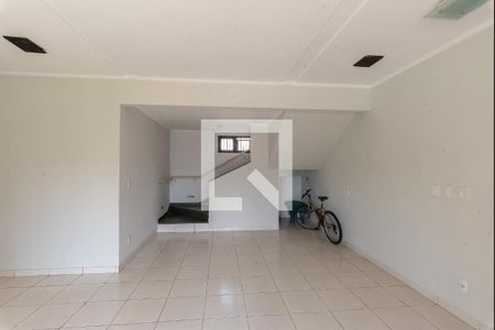 Sala de casa para alugar com 6 quartos, 500m² em Jardim Santa Marcelina, Campinas