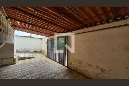 Casa à venda com 167m², 3 quartos e 2 vagas Casa à venda com 167m², 3 quartos e 2 vagasGaragem