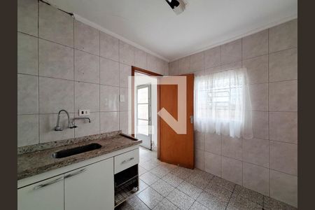 Casa à venda com 100m², 2 quartos e 1 vaga Casa à venda com 100m², 2 quartos e 1 vagaCozinha 1
