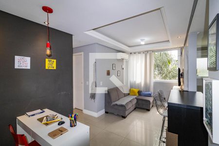 Sala de apartamento à venda com 2 quartos, 45m² em Cavalhada, Porto Alegre