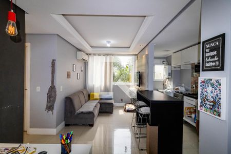 Sala de apartamento à venda com 2 quartos, 45m² em Cavalhada, Porto Alegre