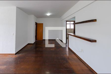 Sala de apartamento para alugar com 3 quartos, 105m² em São Bento, Belo Horizonte