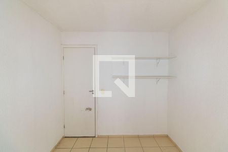 Quarto 1 de apartamento para alugar com 2 quartos, 44m² em Senador Vasconcelos, Rio de Janeiro