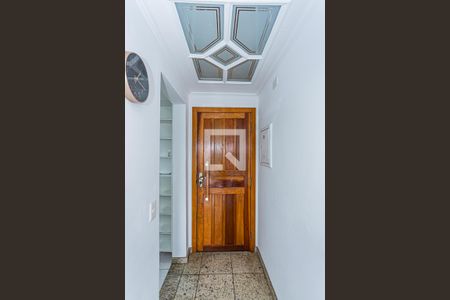 Entrada de apartamento à venda com 2 quartos, 57m² em Jardim Mariliza, São Paulo