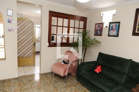 Sala de estar de casa à venda com 2 quartos, 137m² em Vila Rio de Janeiro, Guarulhos