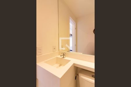 Apartamento à venda com 150m², 3 quartos e 2 vagas Apartamento à venda com 150m², 3 quartos e 2 vagasBanheiro da Suíte 3