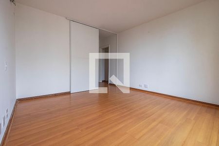 Suíte 1 de apartamento para alugar com 4 quartos, 298m² em Alto de Pinheiros, São Paulo