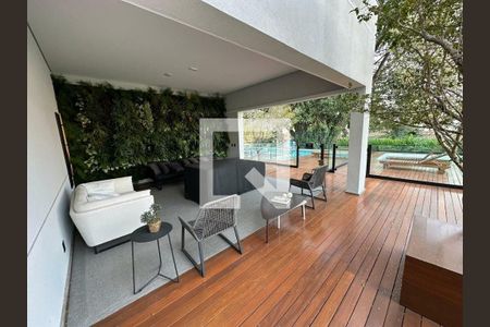 Apartamento à venda com 2 quartos, 68m² em Vila Cordeiro, São Paulo