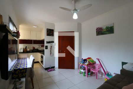 Sala de apartamento à venda com 2 quartos, 98m² em Vila Curuçá, Santo André