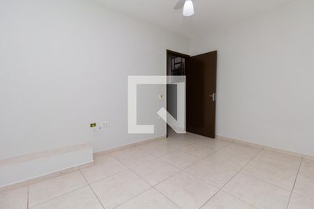 Quarto 2 de casa para alugar com 2 quartos, 150m² em Jardim Ponte Rasa, São Paulo