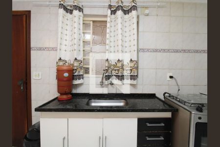 Cozinha 1 de casa à venda com 6 quartos, 280m² em Parque Edu Chaves, São Paulo