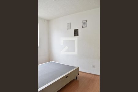 Quarto 1 de apartamento para alugar com 2 quartos, 48m² em Ganchinho, Curitiba