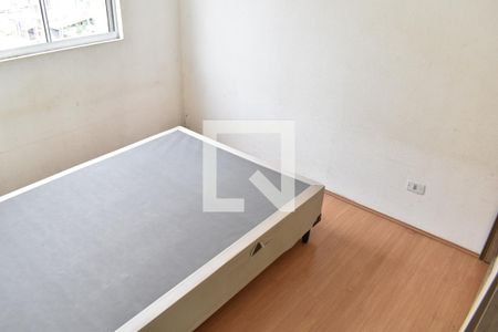 Quarto 1 de apartamento para alugar com 2 quartos, 48m² em Ganchinho, Curitiba