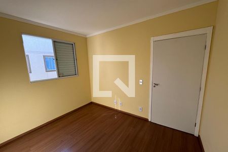 Dormitório 01 de apartamento para alugar com 2 quartos, 42m² em Ipiranga, Ribeirão Preto