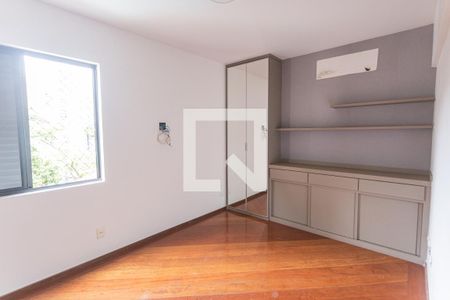 Suíte de apartamento à venda com 4 quartos, 130m² em Serra, Belo Horizonte