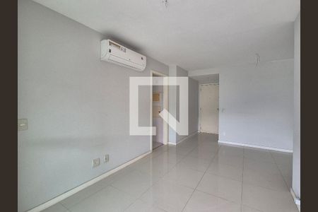 Sala de apartamento à venda com 2 quartos, 161m² em Barra da Tijuca, Rio de Janeiro