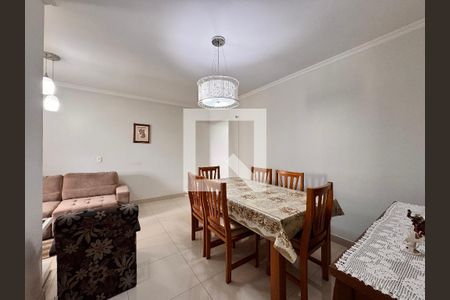 Sala de apartamento para alugar com 3 quartos, 73m² em Vila Apiai, Santo André