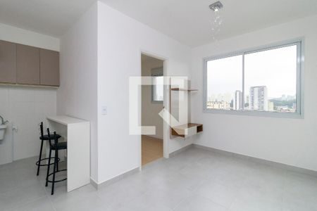 Sala de apartamento para alugar com 2 quartos, 34m² em Santo Amaro, São Paulo