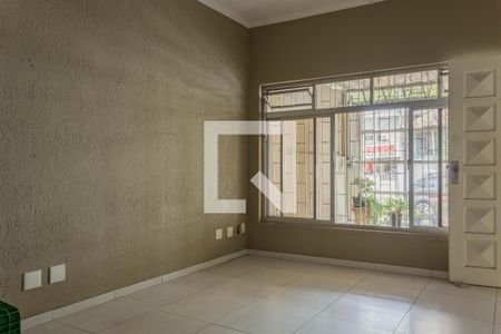 Sala de casa à venda com 3 quartos, 190m² em Nova Petrópolis, São Bernardo do Campo