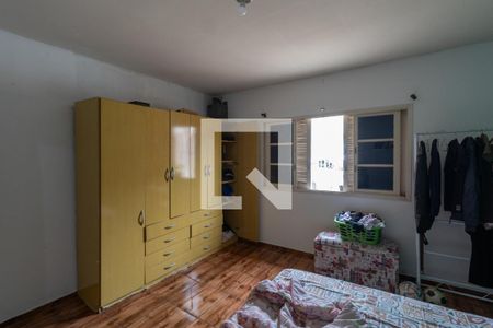 Casa 1 - Quarto 1 de casa à venda com 4 quartos, 180m² em Vila Laís, São Paulo