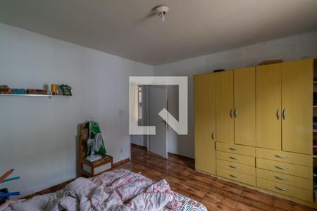 Casa 1 - Quarto 1 de casa à venda com 4 quartos, 180m² em Vila Laís, São Paulo