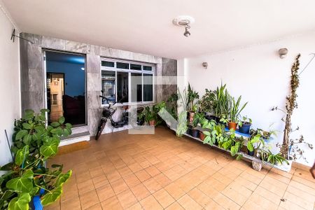 Garagem de casa para alugar com 3 quartos, 250m² em Chácara Inglesa, São Paulo