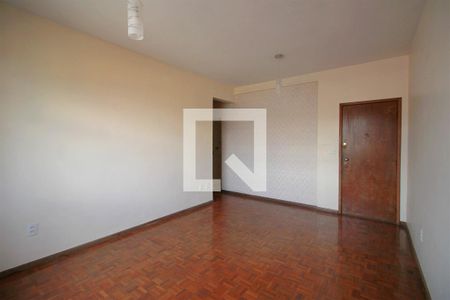 Sala de apartamento à venda com 3 quartos, 81m² em Santa Efigênia, Belo Horizonte