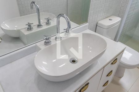 Banheiro Quarto 1 de apartamento para alugar com 3 quartos, 134m² em Melville Empresarial Ii, Barueri