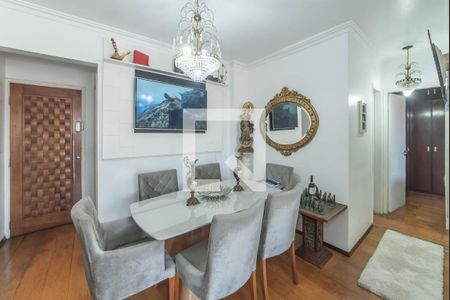 Apartamento à venda com 70m², 2 quartos e 2 vagasSala