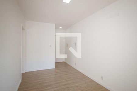 Sala de apartamento para alugar com 1 quarto, 42m² em Cristal, Porto Alegre