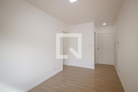 Sala de apartamento para alugar com 1 quarto, 42m² em Cristal, Porto Alegre