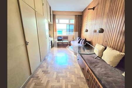 Apartamento à venda com 3 quartos, 145m² em Icaraí, Niterói